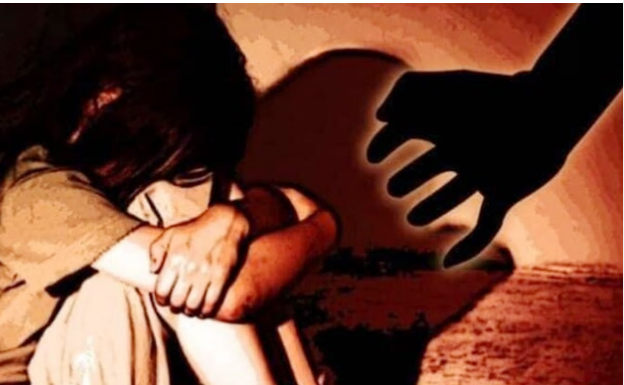 Photo of बिहार: शादीशुदा शख्स ने हाथ-पैर बांधकर नाबालिग से किया दुष्कर्म