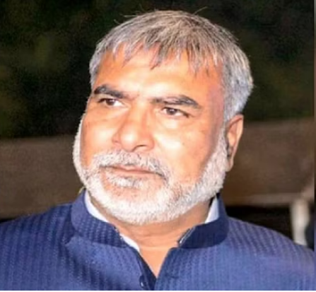 Photo of हल्द्वानी: अब्दुल मलिक से वसूली शुरू, 2.68 करोड़ का मांग पत्र मलिक के घर पर चस्पा किया