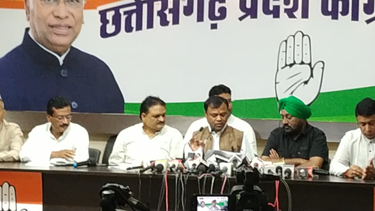 Photo of भूपेश के खिलाफ एफआईआर भाजपा का षडयंत्र- कांग्रेस