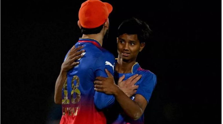 Photo of विराट कोहली का ‘जबरा फैन’ सुरक्षा को चकमा देकर मैदान में घुसा