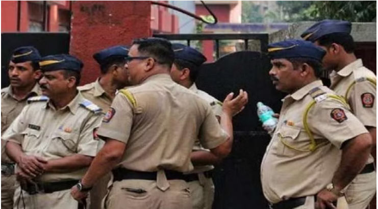 Photo of महाराष्ट्र: पिंपरी चिंचवड में देह-व्यापार के रैकेट का भंडाफोड़