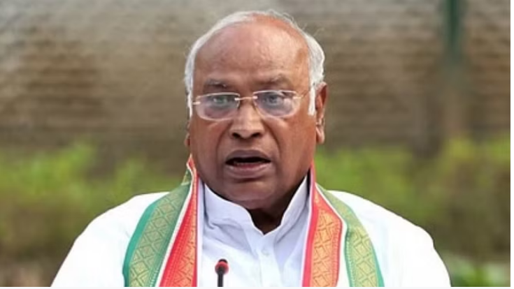 Photo of मल्लिकार्जुन का छत्तीसगढ़ दौरा आज