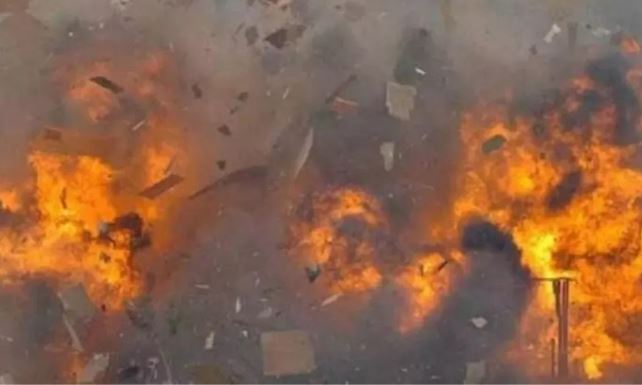 Photo of बारूदी सुरंग में ब्लास्ट से दहला पाकिस्तान