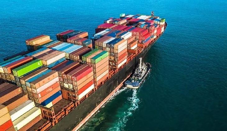 Photo of एआई की मदद से निर्यात बढ़ाने की तैयारी में वाणिज्य मंत्रालय