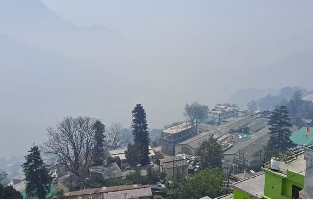 Photo of मतदान के दिन बदलेगा उत्तराखंड के मौसम का मिजाज, तेज हवाएं और ओलावृष्टि के आसार