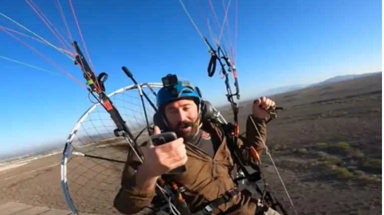 Photo of अमेरिका में यूट्यूबर पैराग्लाइडर से 85 फीट गिरा नीचे