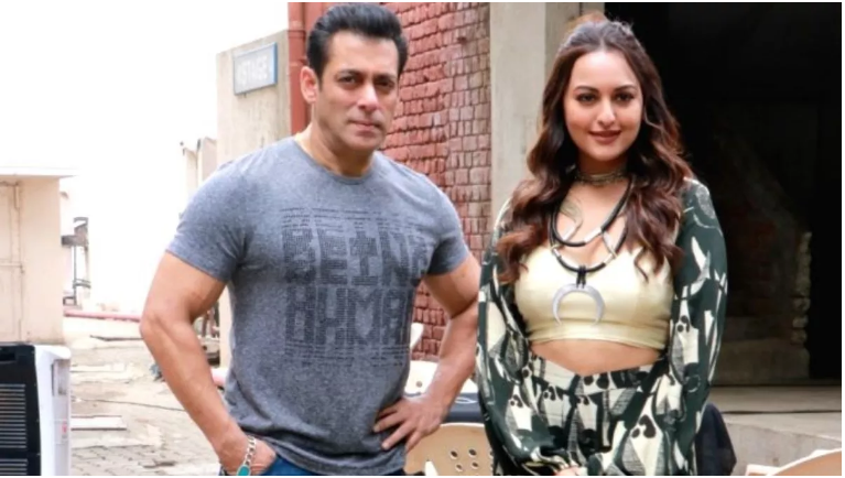 Photo of ‘रज्जो’ बनकर फिर सलमान से ‘नैनों की दगाबाजी’ करेंगी सोनाक्षी सिंहा?