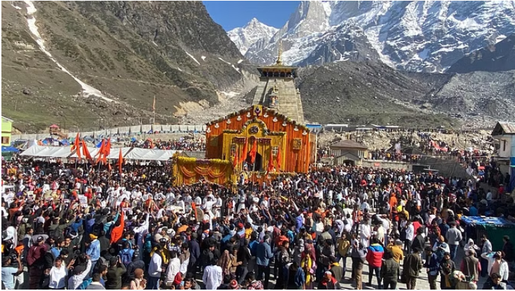 Photo of चारधाम यात्रा: दर्शनार्थियों का आंकड़ा छह लाख पार, सबसे ज्यादा पहुंचे केदारनाथ