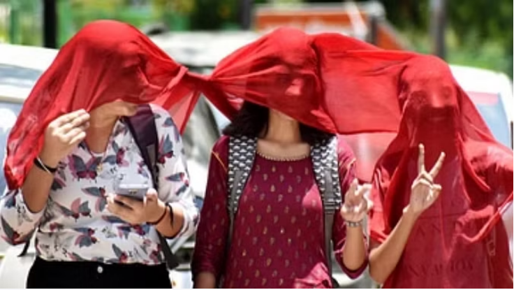 Photo of छत्तीसगढ़ के 12 जिलों में पारा 40 डिग्री के पार