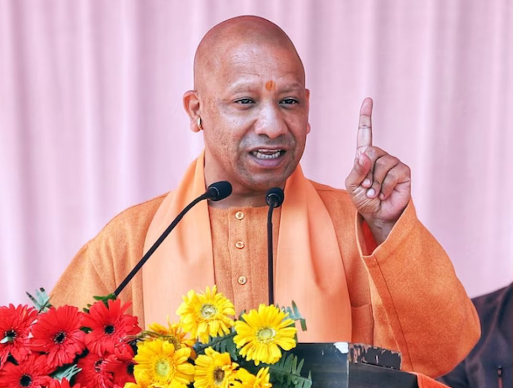 Photo of सीएम योगी ने 54 दिन में 11 राज्यों में किए 170 चुनावी कार्यक्रम