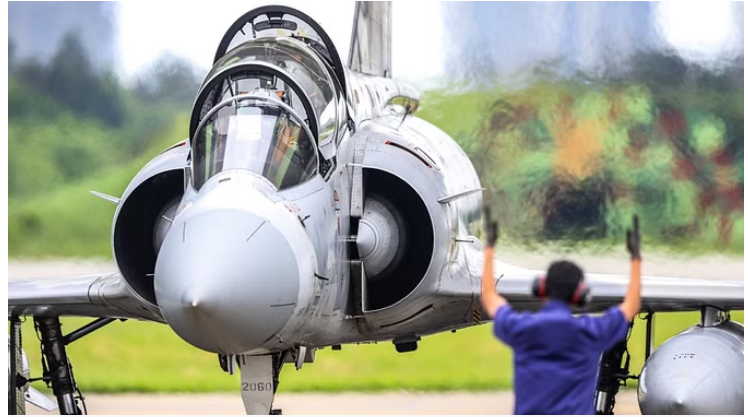 Photo of ताइवान को घेर कर चीन का सैन्याभ्यास दूसरे दिन भी जारी