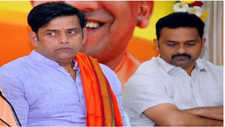 Photo of गोरखपुर: सांसद रवि किशन 10 जून को करेंगे नामांकन