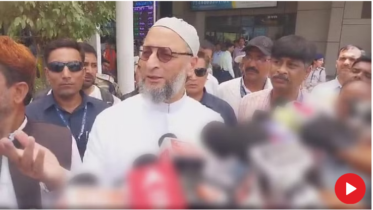 Photo of पीएम मोदी के पीछे असद्दुदीन ओवैसी बिहार पहुंचे