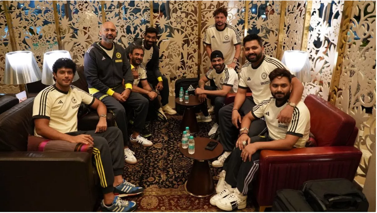 Photo of टी20 वर्ल्ड कप 2024 के लिए अमेरिका रवाना हुआ भारतीय टीम का पहला जत्था