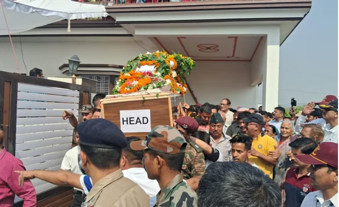 Photo of उत्तराखंड: शहीद मेजर प्रणय का पार्थिव शरीर पहुंचा घर