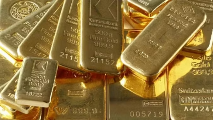 Photo of रिजर्व बैंक ने ब्रिटेन में रखा अपना एक लाख किलो सोना भारत वापस मंगाया