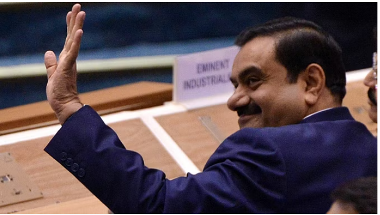 Photo of अदाणी समूह की कंपनियों को सेबी से मिला कारण बताओ नोटिस