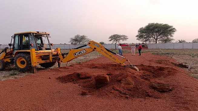 Photo of छत्तीसगढ़: अतिक्रमण और अवैध प्लाटिंग पर प्रशासन की बड़ी कार्रवाई