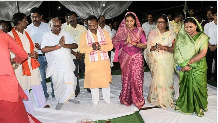 Photo of मंत्री नेताम ने 31 करोड़ 63 लाख रुपये की लागत से बनने वाले अस्पताल का किया भूमिपूजन