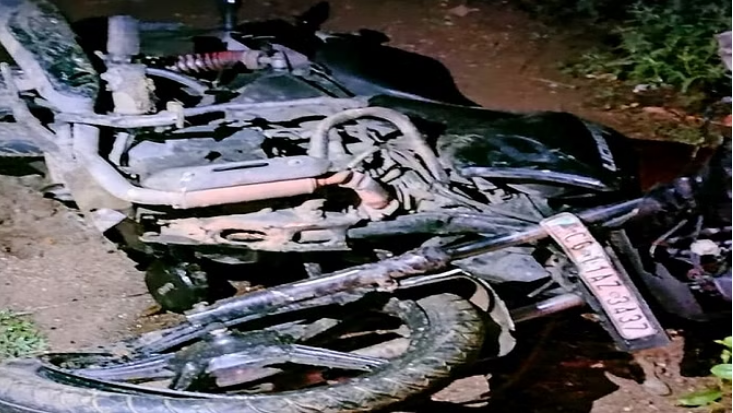 Photo of सड़क हादसे में युवक की मौत, अज्ञात वाहन ने मारी टक्कर