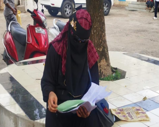 Photo of महिला ने लोकसभा चुनाव में भाजपा को दिया वोट तो पति ने दे दिया तीन तलाक