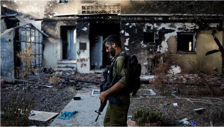 Photo of इजरायल के सैन्य ठिकानों पर हिजबुल्ला का बड़ा ड्रोन हमला