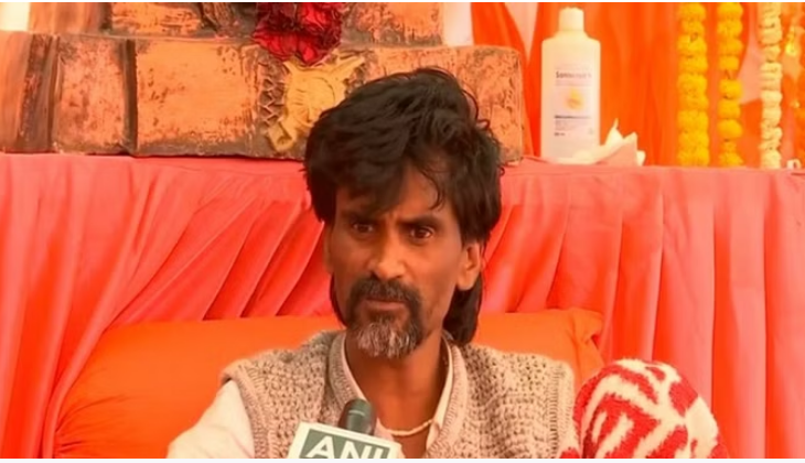 Photo of मनोज जरांगे के गांव मटोरी में पथराव, पुलिस ने दो लोगों को हिरासत में लिया