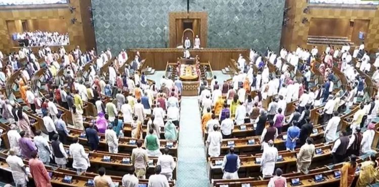 Photo of 18वीं लोकसभा का पहला सत्र आज से