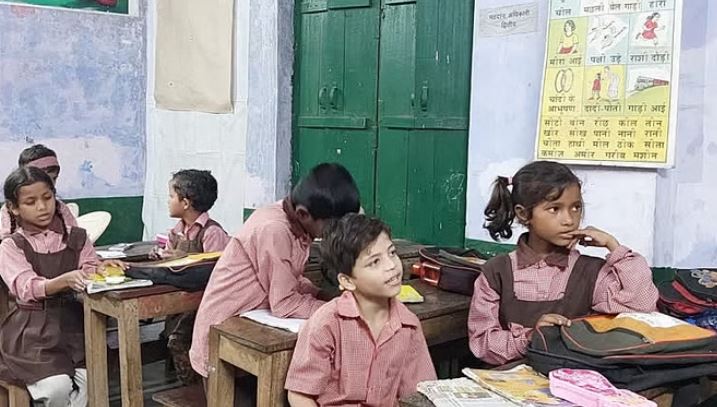 Photo of यूपी : परिषदीय विद्यालयों के शिक्षकों की तबादला सूची जारी