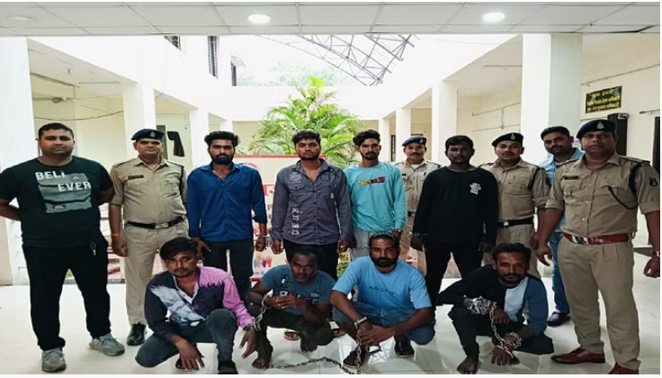 Photo of रायपुर: राजधानी में मामूली बात को लेकर आठ बदमाशों ने किया चाकू से हमला