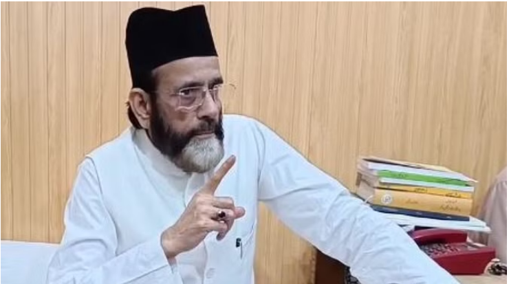 Photo of मौलाना तौकीर रजा बोले: मुस्लिम लड़कियों का धर्मांतरण रोके प्रशासन