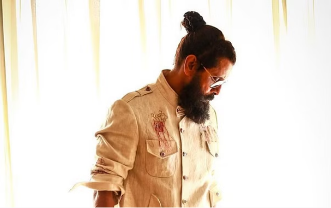 Photo of ‘थंगलान’ के बाद फैंस को खास तोहफा देंगे विक्रम…