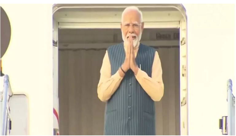 Photo of रूस और ऑस्ट्रिया की यात्रा पूरी कर प्रधानमंत्री मोदी पहुंचे दिल्ली