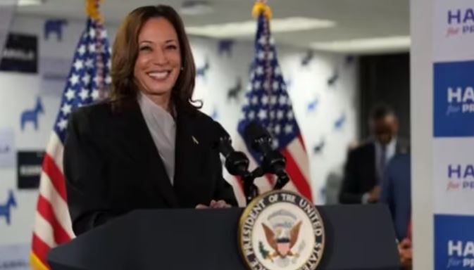 Photo of जोश शापिरो, मार्क केली या रॉय कूपर…कमला हैरिस किसे चुनेंगी अपना उपराष्ट्रपति?