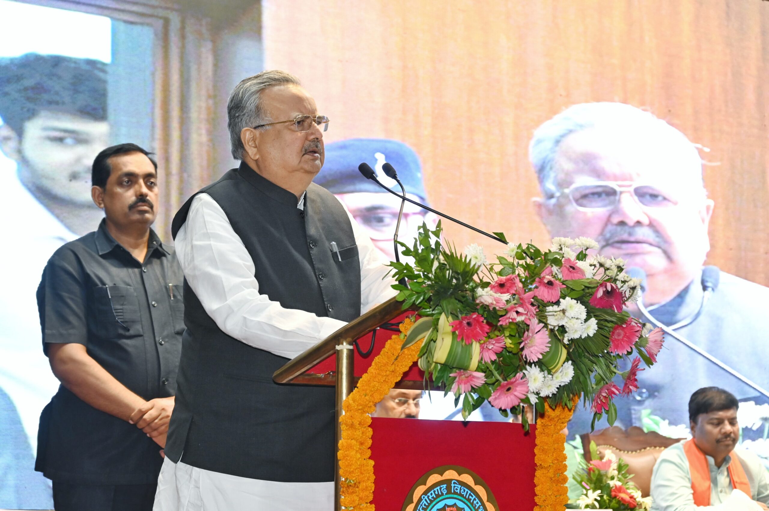 Photo of यूनिसेफ और नेहरू युवा केंद्र के संयुक्त प्रयास से युवा गोठ कार्यक्रम हुआ आयोजित