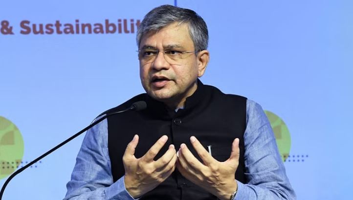 Photo of करीब 20 हजार करोड़ से यूपी में बदलेगी रेल की तस्वीर