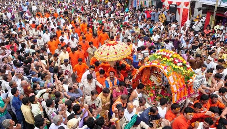 Photo of उज्जैन: बाबा महाकाल की सवारी की शोभा बढ़ाएगा 350 जवानों का पुलिस बैंड