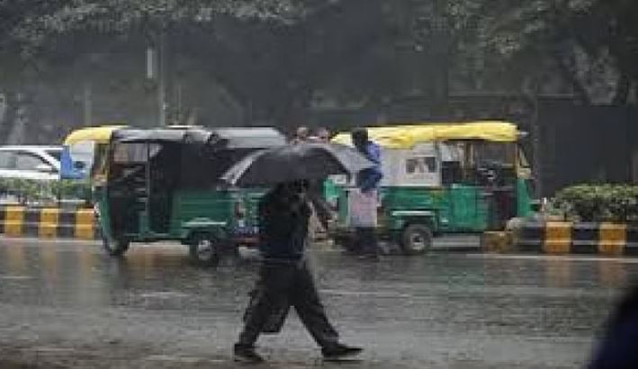 Photo of छत्तीसगढ़ में आज भी बारिश के आसार, कहीं हल्की तो कहीं जमकर बरसेंगे बादल