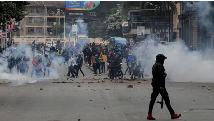 Photo of केन्या में कर विरोधी प्रदर्शन में 39 की मौत, 360 से अधिक घायल