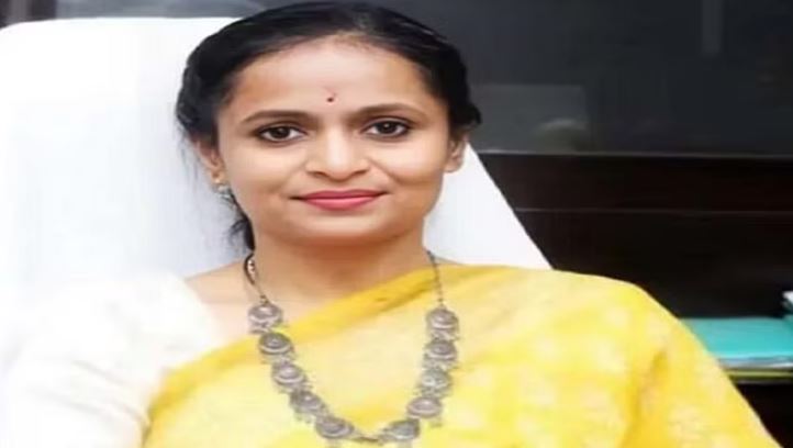 Photo of कोयला घोटाला मामले में निलंबित आईएस रानू साहू को सुप्रीम कोर्ट से मिली जमानत