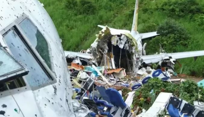 Photo of न्यूयॉर्क में स्काईडाइविंग के दौरान प्लेन क्रैश, पायलट की मौत