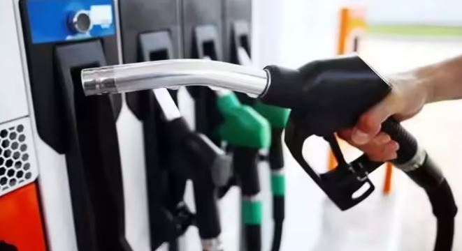 Photo of बजट के बाद पेट्रोल- डीजल के रेट्स हुए अपडेट