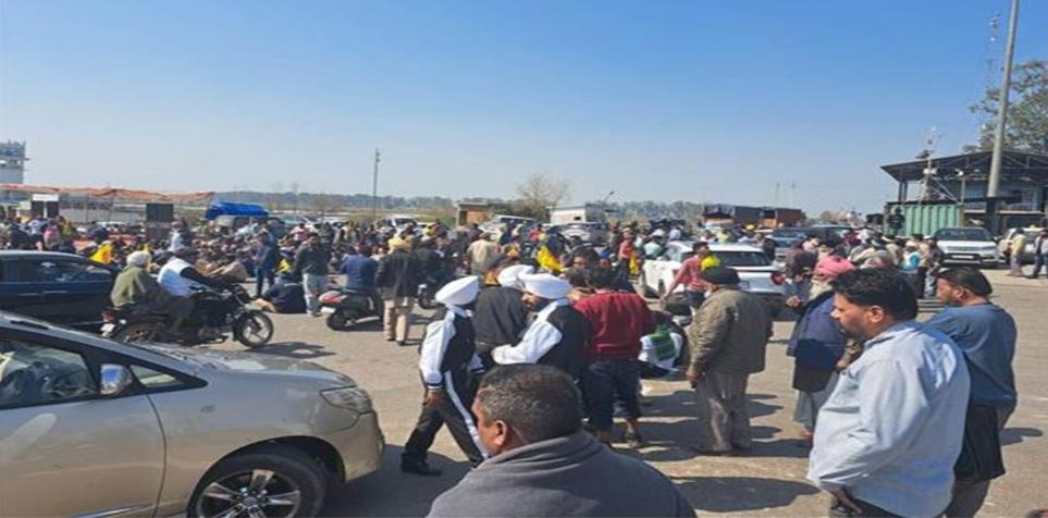 Photo of लाडोवाल टोल प्लाजा खोलने के आदेशों के बाद किसानों का बड़ा ऐलान!