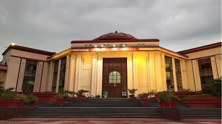 Photo of छत्तीसगढ़: स्कूल-कॉलेज, धार्मिक स्थलों के पास नहीं खुलेंगी शराब की दुकानें