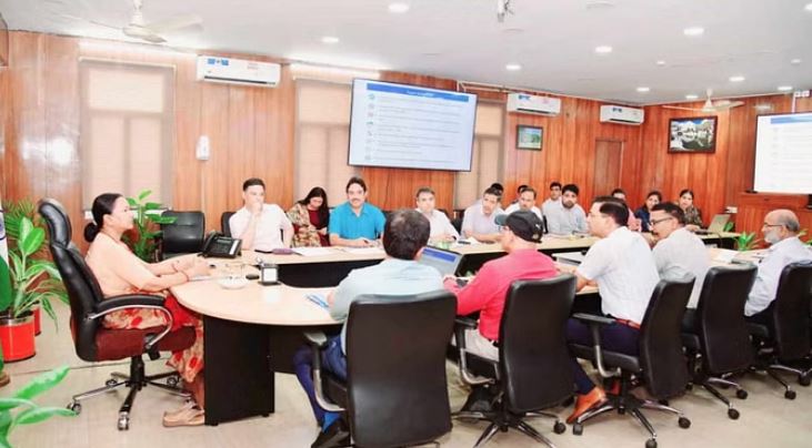 Photo of उत्तराखंड: सीएस ने मोटा अनाज, सेब, कीवी और शहद नीतियों की तय की समय सीमा