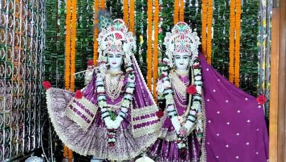 Photo of रायपुर के सभी राधा-श्रीकृष्ण मंदिरों में धूमधाम से मनी जन्माष्टमी