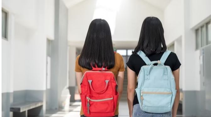 Photo of उत्तराखंड: शिक्षा विभाग ने छात्रों की कक्षा के हिसाब से तय किया बस्ते का वजन