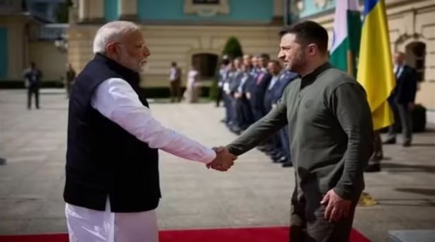 Photo of पीएम मोदी से मुलाकात के बाद जेलेंस्की ने ‘मेड-इन-इंडिया’ पर किया खास एलान
