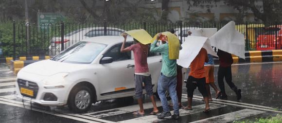 Photo of बिहार: पटना, गया, समस्तीपुर समेत इन 11 जिलों बारिश का यलो अलर्ट