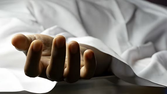 Photo of बीजापुर में ‘लाल आतंक’ : मुखबिरी के शक में नक्सलियों ने ग्रामीण को उतारा मौत के घाट